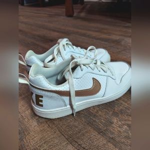 Size 8.5 White Nike Women's Air Force 1 '07 Shoes